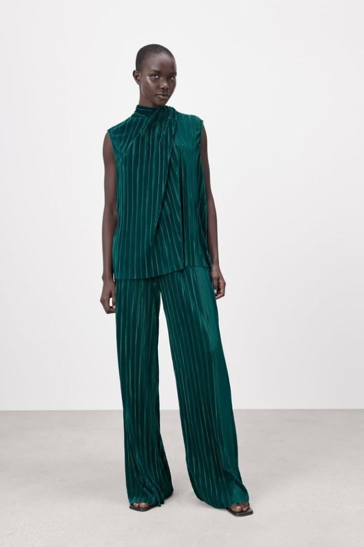Pleated palazzo 2025 pants zara