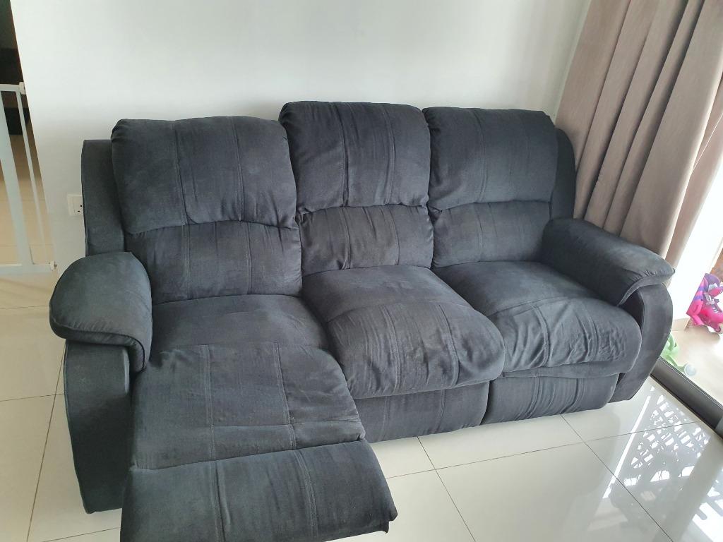 3 seater recliner sofa for self collection, Furniture & Home Living