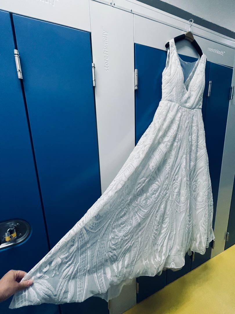 送兩頭紗婚紗晚裝平腳結婚婚後物資wedding Gown 女裝 連身裙 套裝 連身裙 Carousell
