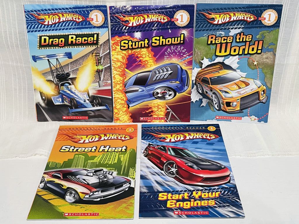 Hot Wheels 英文故事書 興趣及遊戲 書本 文具 小朋友書 Carousell