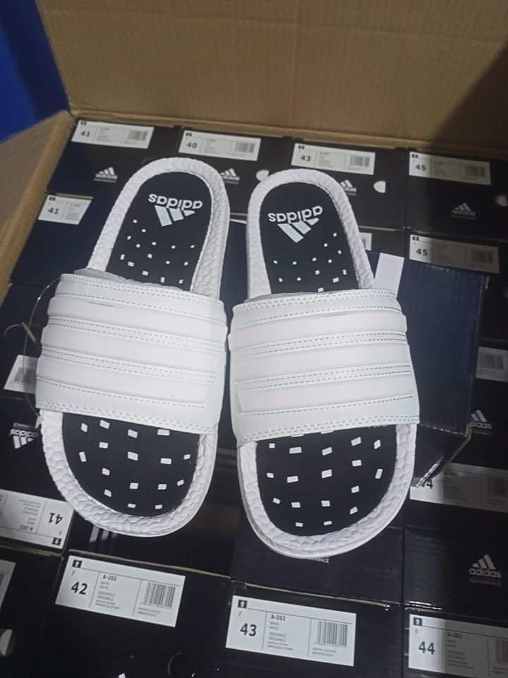 Adidas ultra clearance boost mens slides