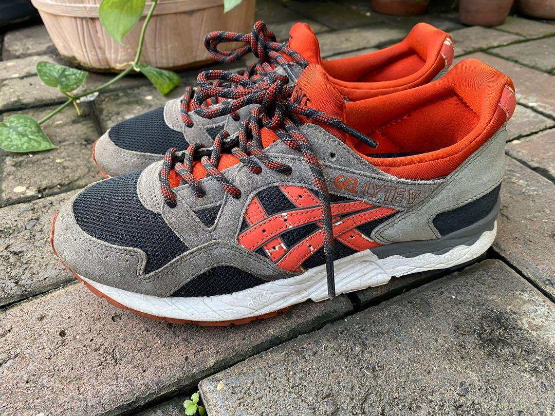 ASICS gel lyte V high voltage pack size 40.5
