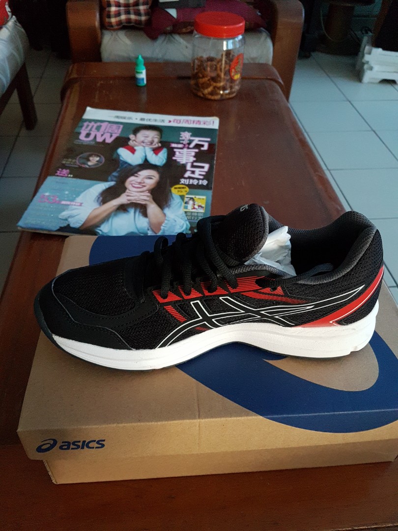 Asics tennis shoes olx discount
