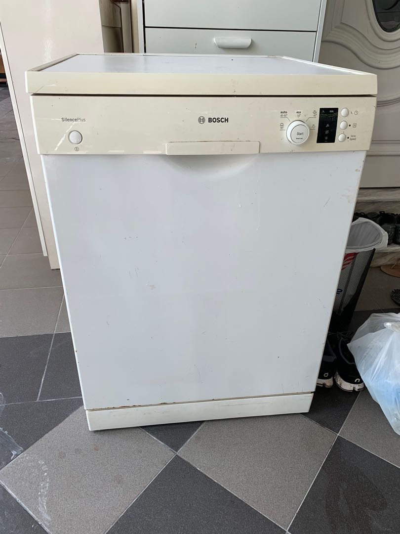 Bosch silence plus dishwasher SMS50E12EU, TV & Home Appliances, Kitchen