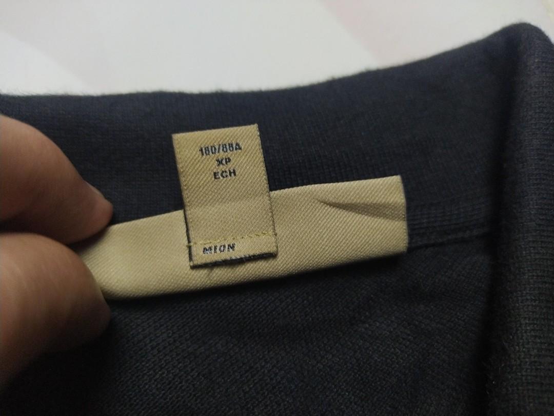 Burberry polo top tag