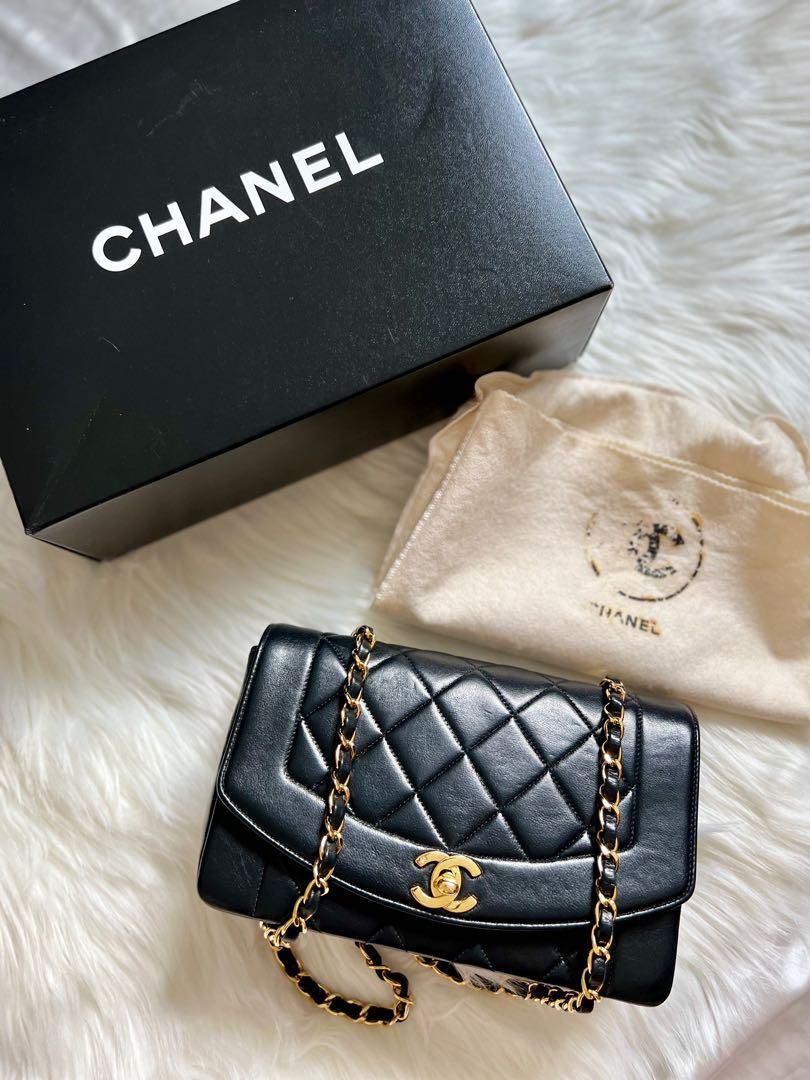 Chanel Black Small Diana Bag with 24K Gold Hardware, Women's Fashion, Bags  & Wallets, Shoulder Bags on Carousell