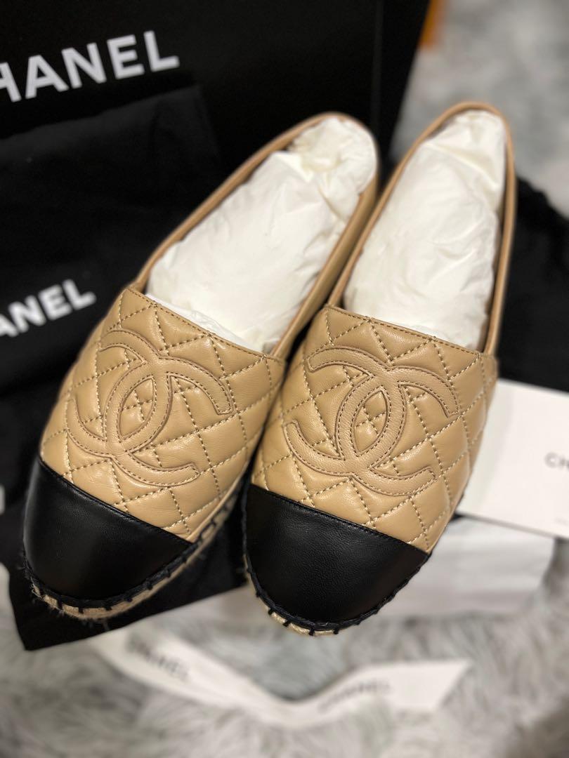 Chanel beige new arrivals black espadrilles