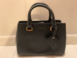 （分類：）位於 。 由 haileychan789 提交（商品編號 1157268643，圖片 1）。簡介： 。