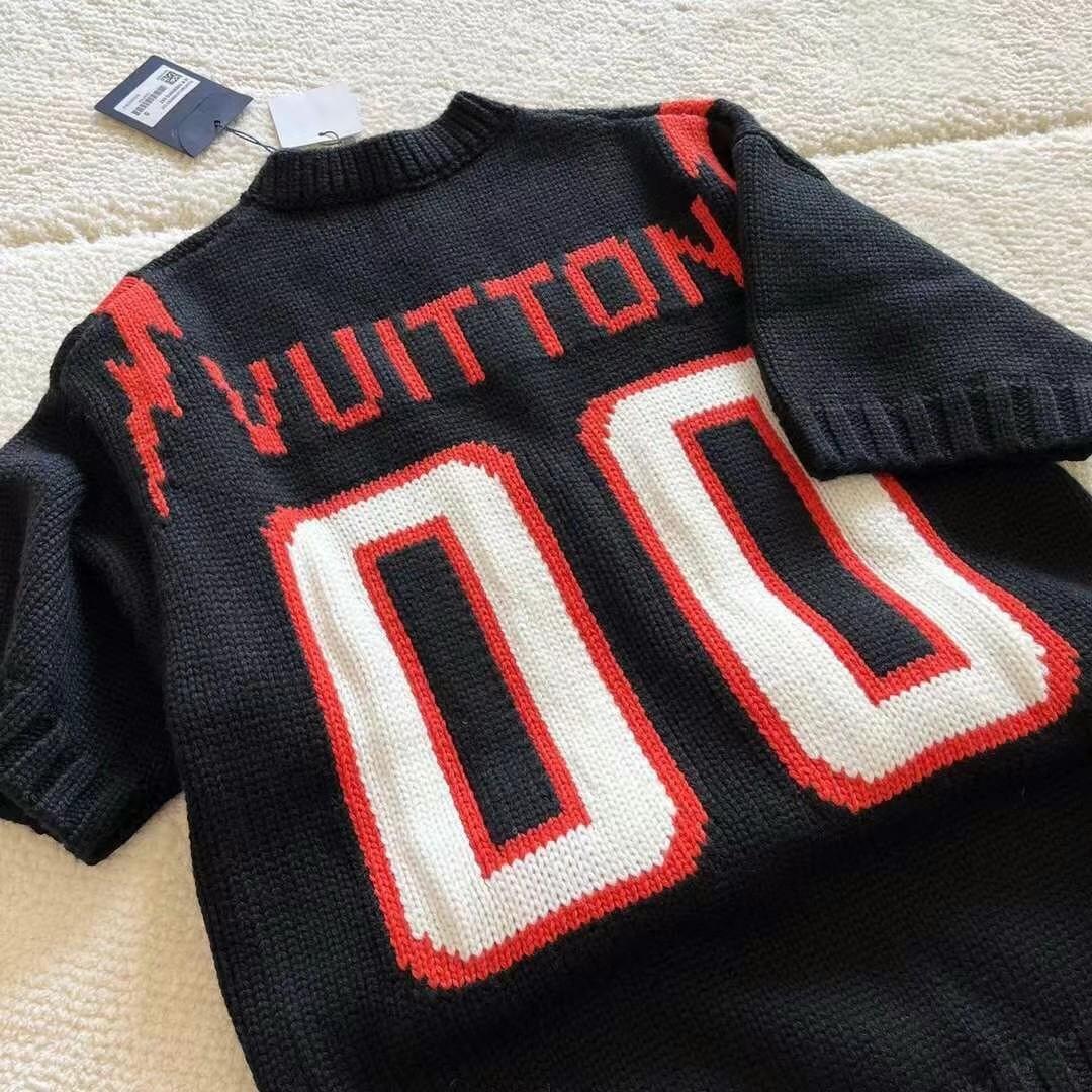Louis Vuitton Chunky Intarsia Football T shirt Black en 2023