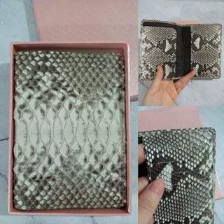 (Kategori: ) berada di . Dikirim oleh brandedgo0ds (ID iklan 1157188284, Gambar 1). Deskripsi: .
