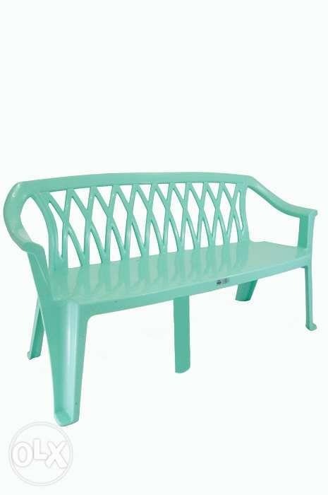 Bench plastic online chair