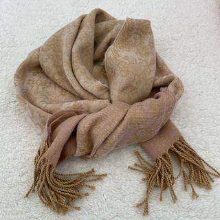 Color gradient soft scarf