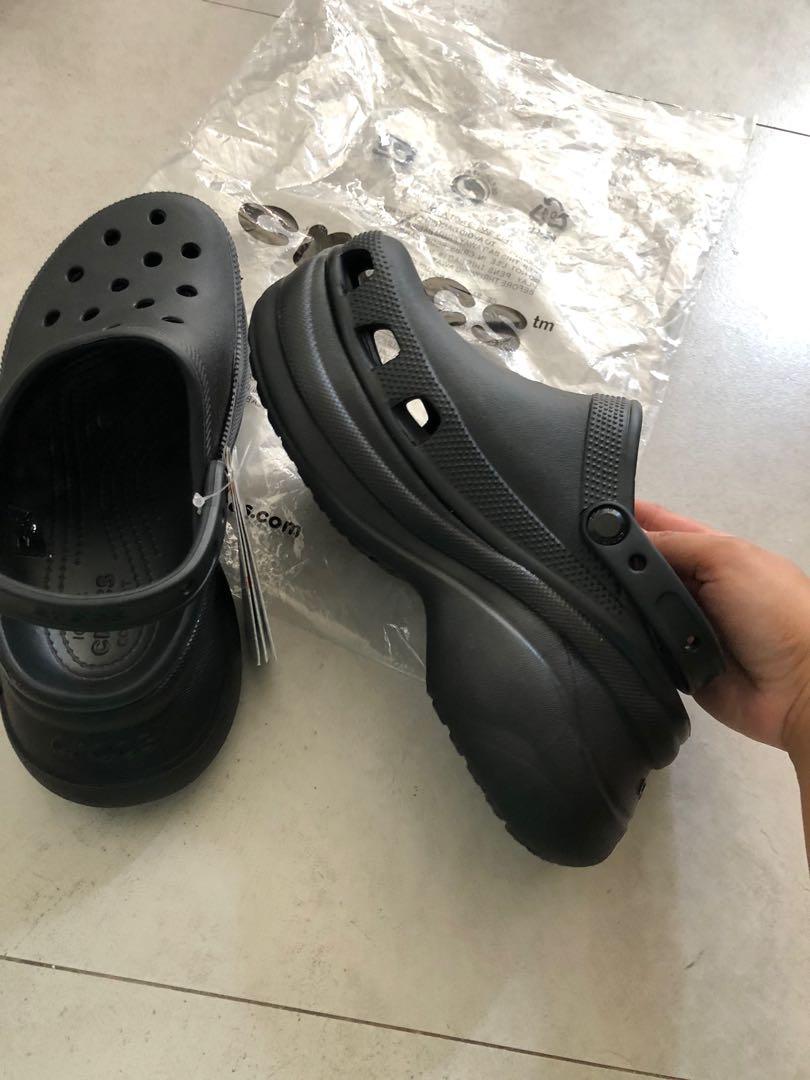 crocs bae platform black