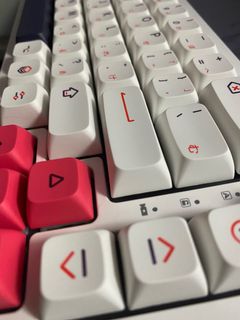 （分類：）位於 。 由 OTAKUSaem 提交（商品編號 1157298091，圖片 1）。簡介： 。