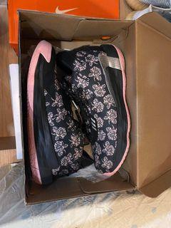 Dame 7 Rose City