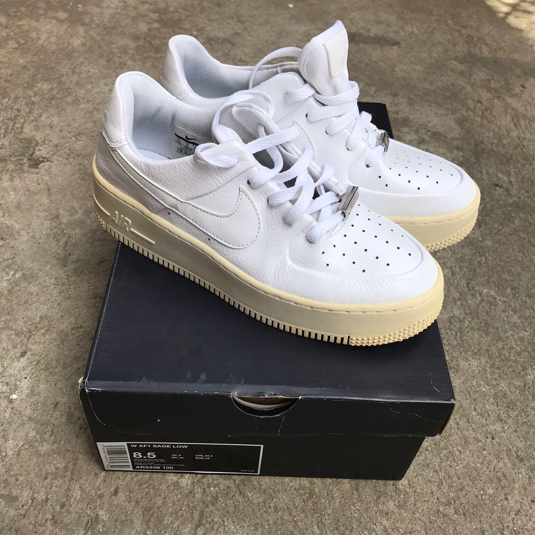Nike air force 1 outlet sage low white sale