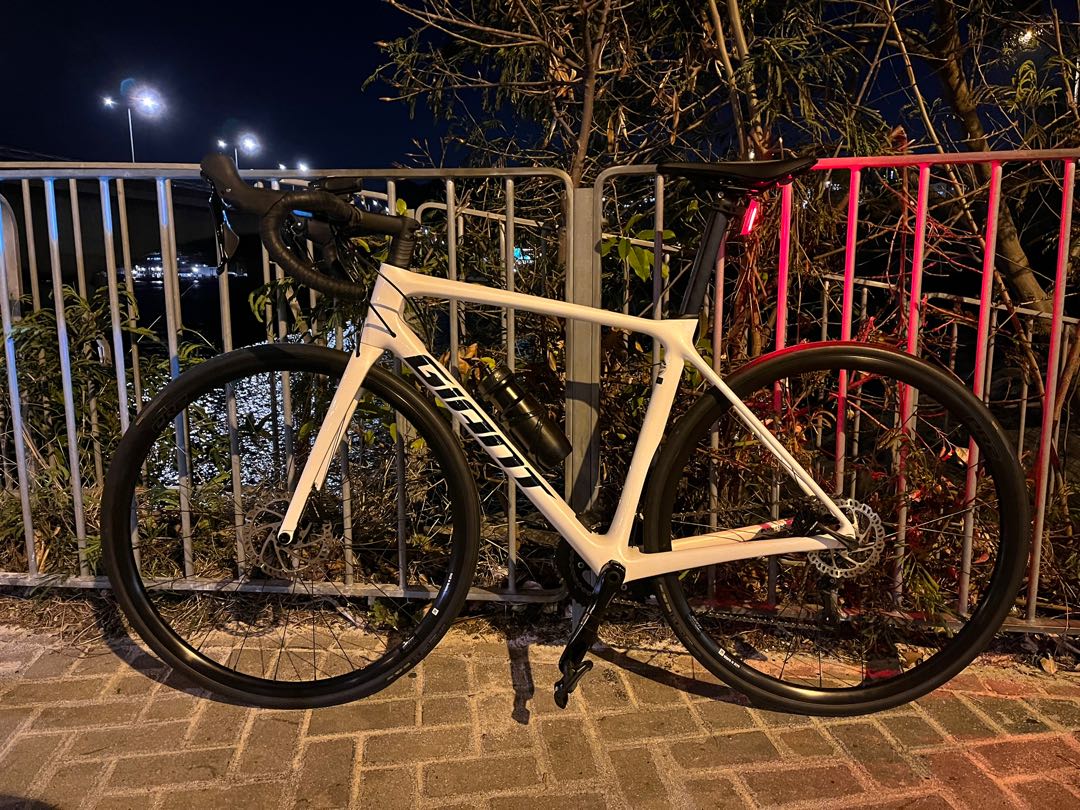 Giant TCR Advanced 2 Disc Pro Compact 