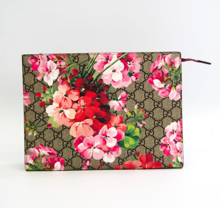 Gucci discount floral clutch