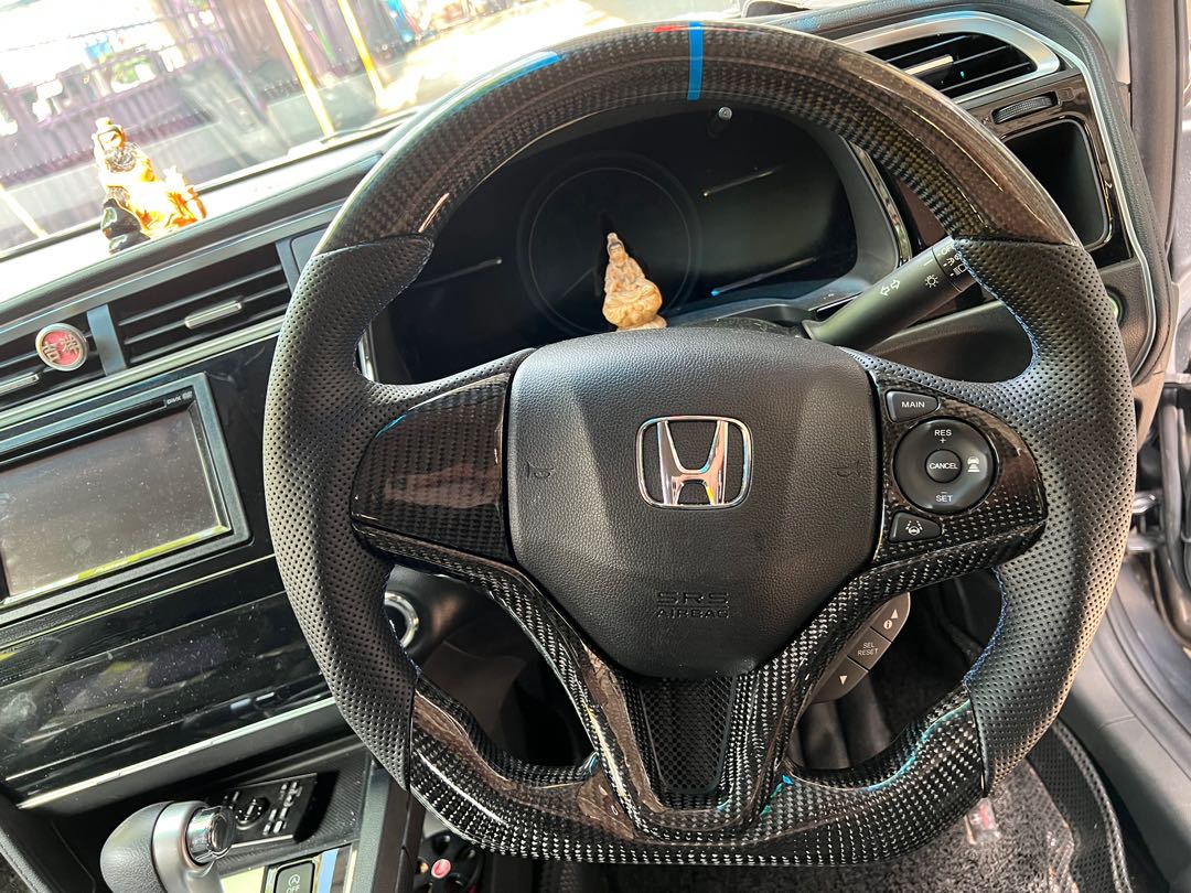 Honda shuttle steering wheel hot sale size