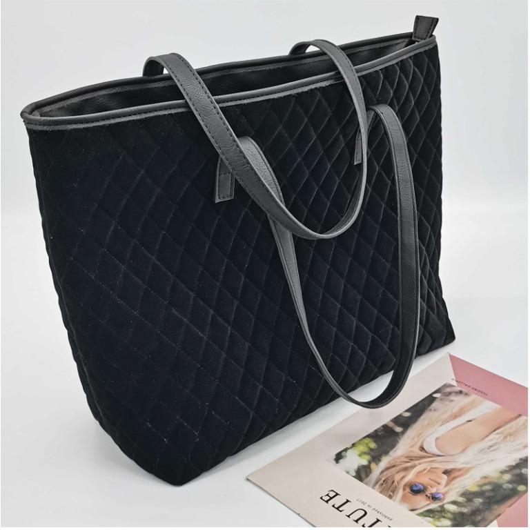 Instock MANGO Quilted Velvet Shoulder Tote Bag Black ASC3431 1