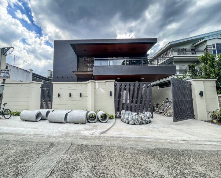 J.P. 2 Storey Modern House & Lot For Sale in Don Jose Heights, Quezon