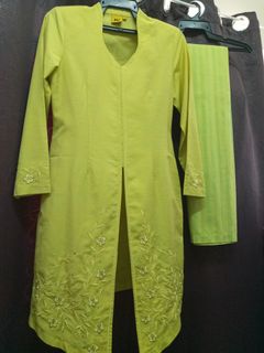 (Category: ) located in . Submitted by mj-shop (Listing ID 1157129215, Image 1). Description: .