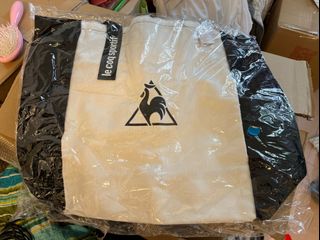 （分類：）位於 。 由 puiho 提交（商品編號 1157164158，圖片 1）。簡介： 。