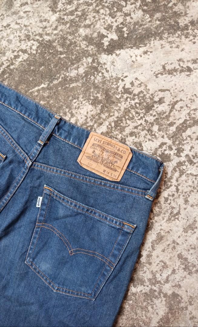 Levis 512 sz 34, Fesyen Pria, Pakaian , Bawahan di Carousell