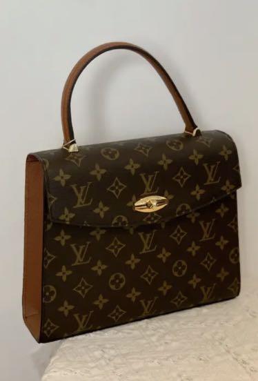 Louis Vuitton vintage kelly Women s Fashion Bags Wallets Cross body Bags on Carousell