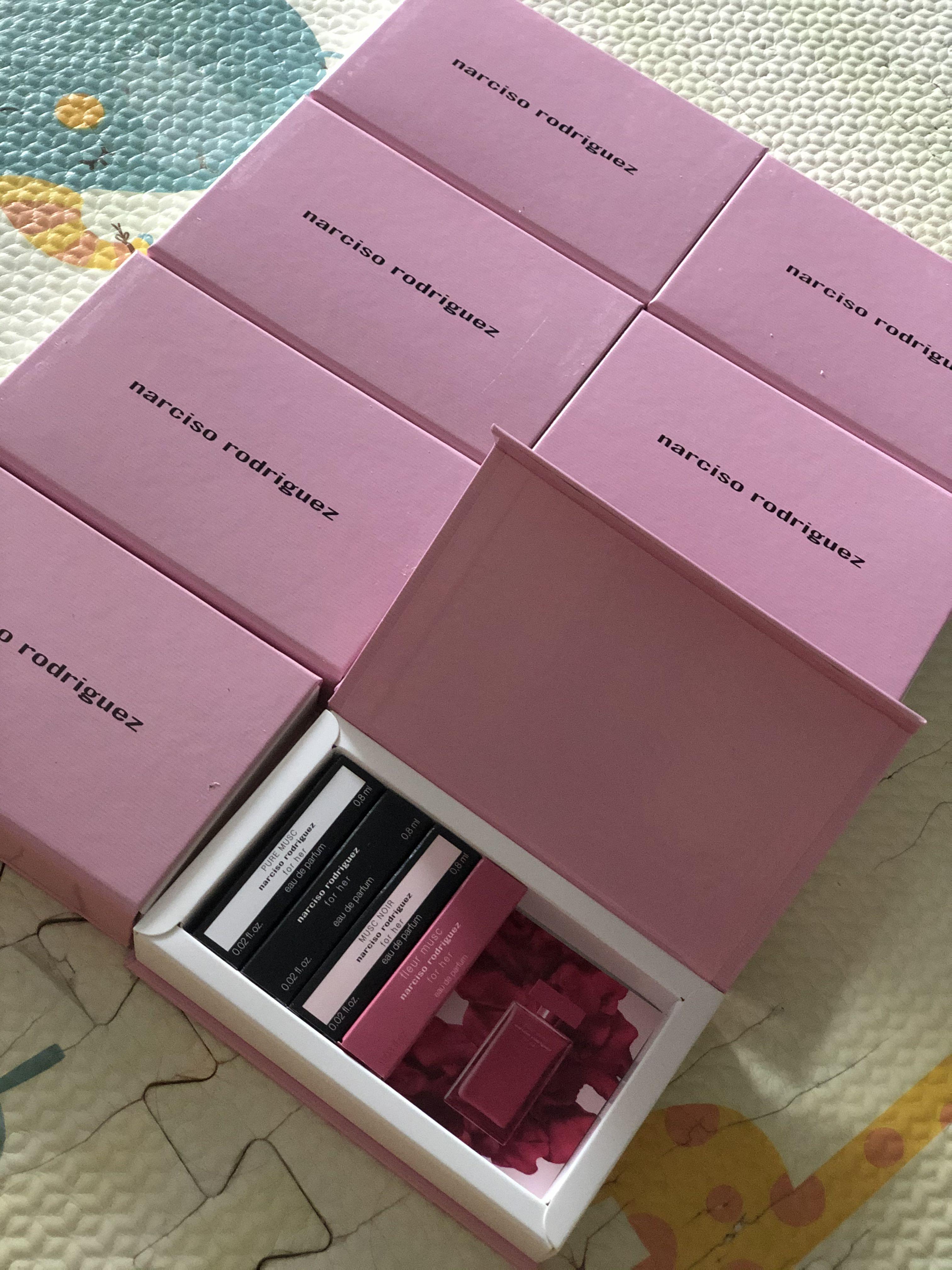 Narciso rodriguez discovery set clearance