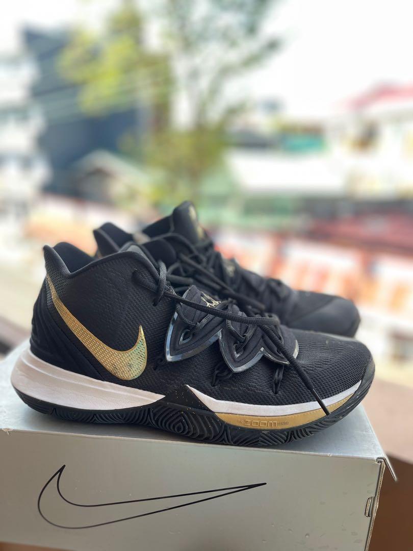 Nike Kyrie 5 Barely Used