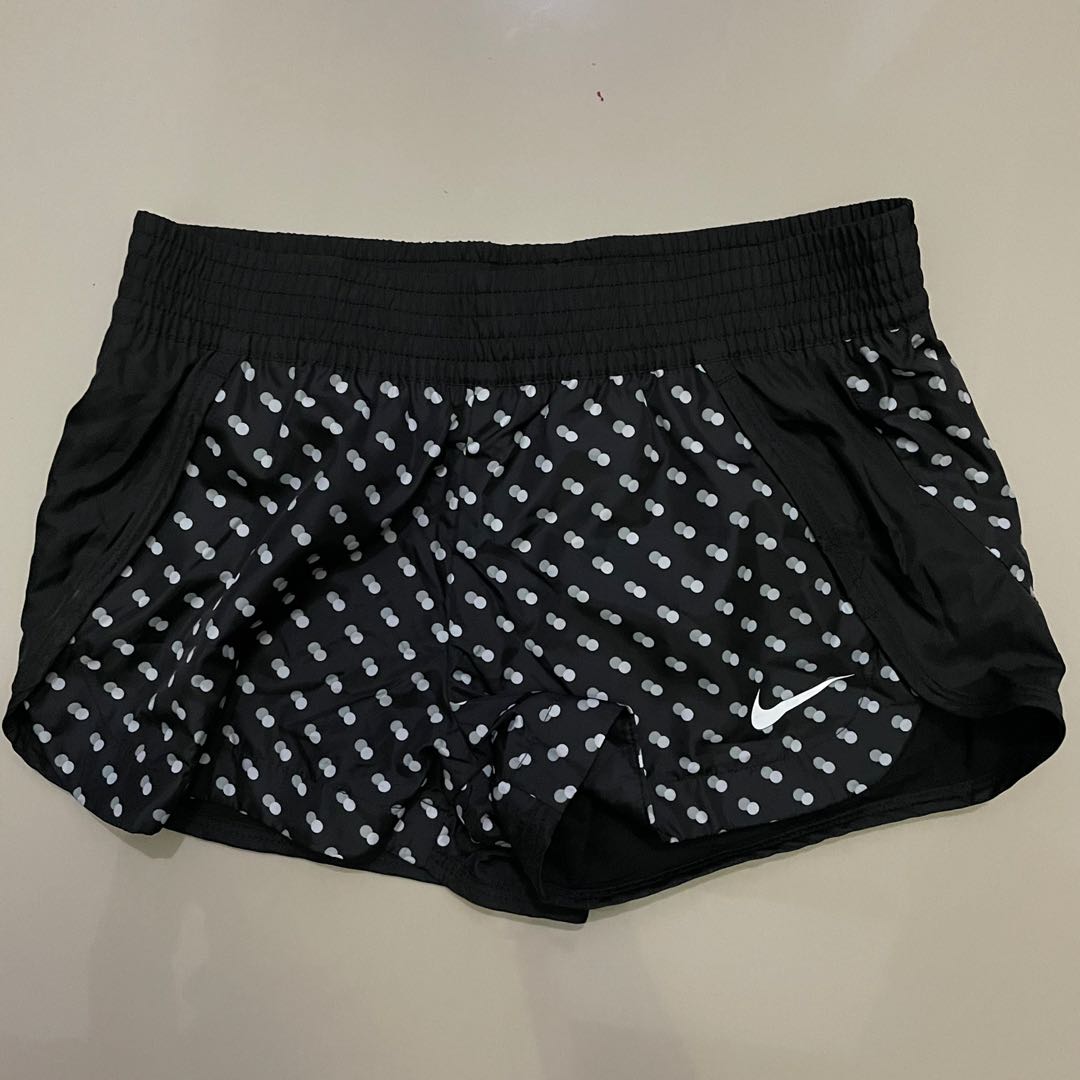 Nike Short Polkadot / Celana Pendek 