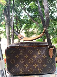 (Category: ) located in . Submitted by raila.bags (Listing ID 1157136408, Image 1). Description: .