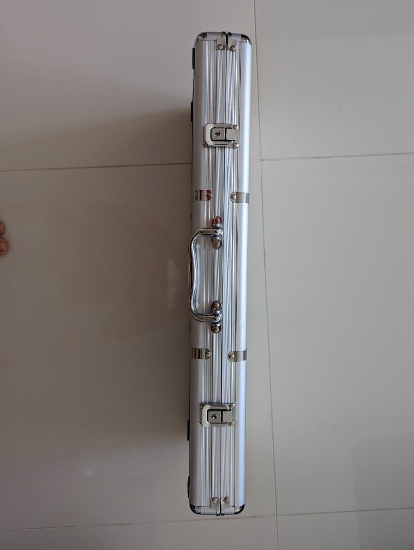 (empty) Poker Chips Case 500pc, Hobbies & Toys, Toys & Games on Carousell