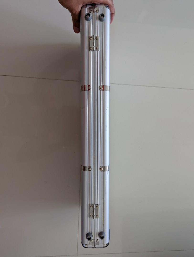 (empty) Poker Chips Case 500pc, Hobbies & Toys, Toys & Games on Carousell