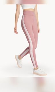 (Category: ) located in . Submitted by secondchanceforclothes (Listing ID 1157244591, Image 1). Description: .