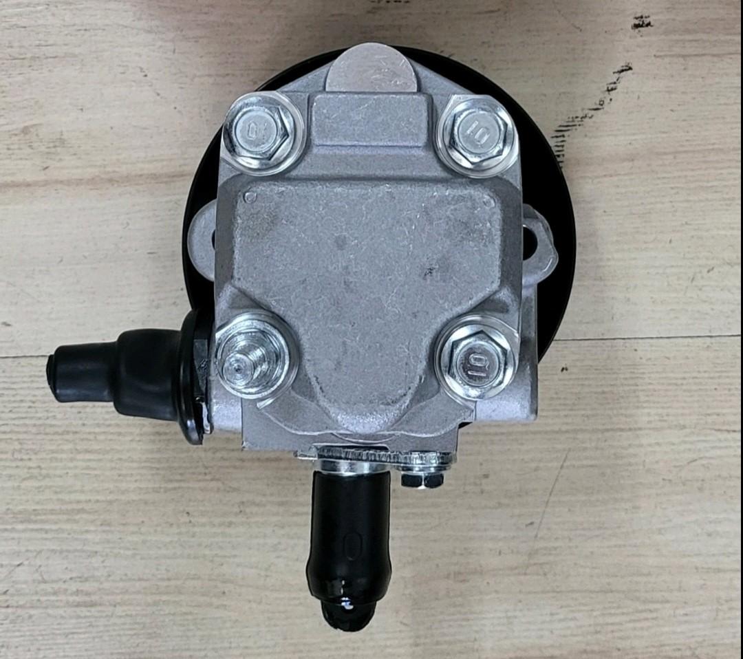 Power Steering Pump DMAX 4JH1 (Crosswind NM), Car Parts & Accessories