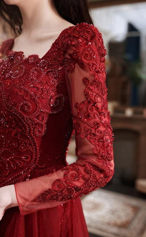 Full sleeve clearance net gown