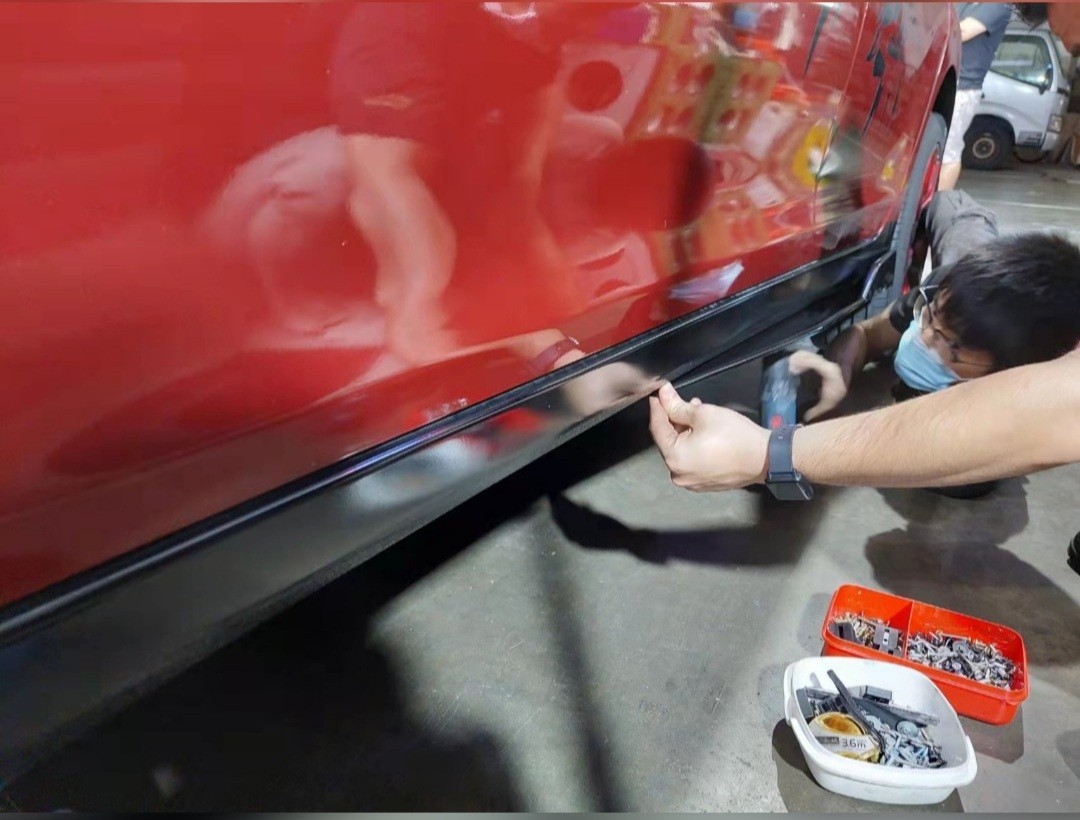 Professional Bodykit Installation, Lip installation, side skirt ...