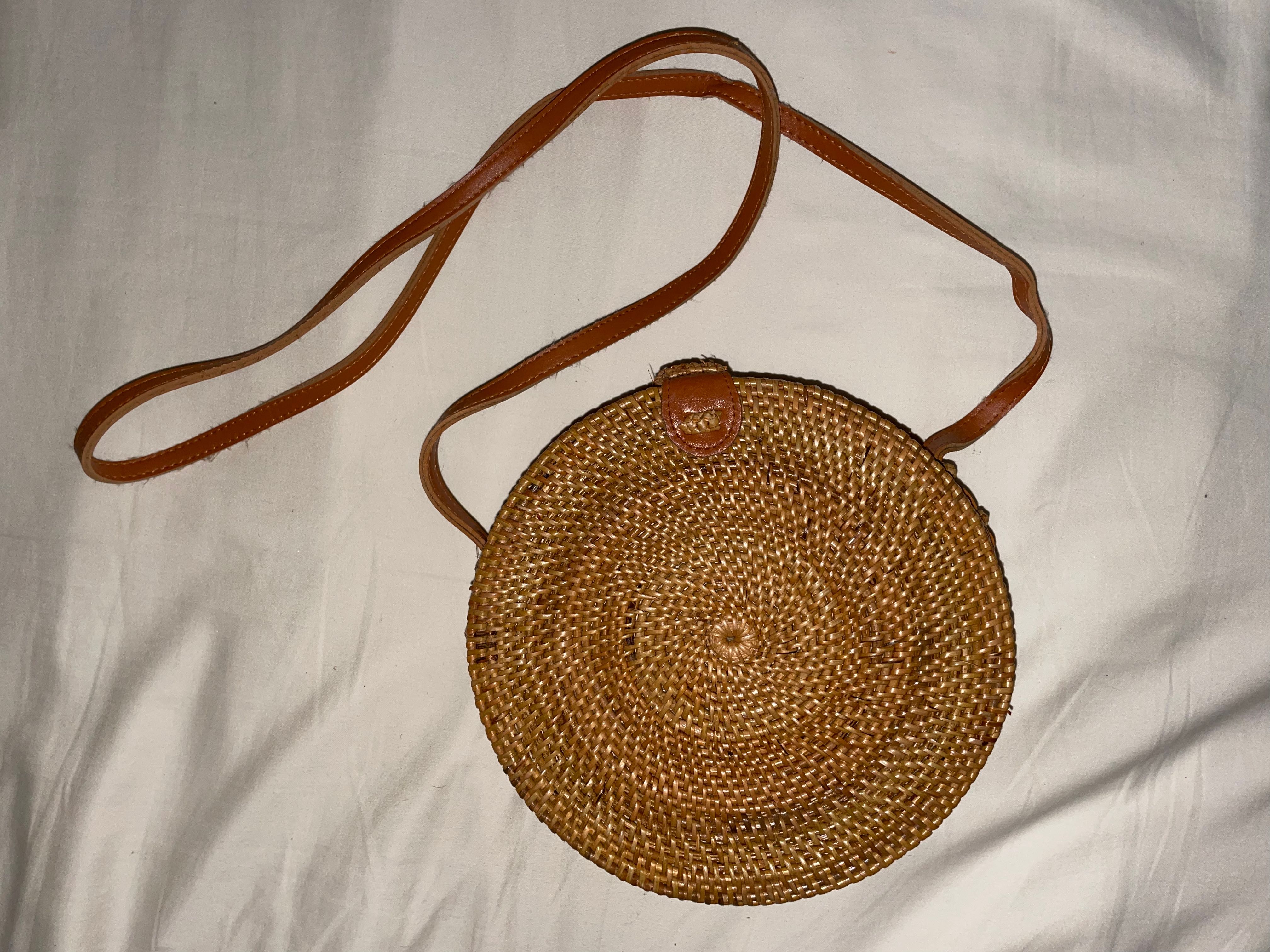 Rattan Round CrossBody Bag, Women's Fashion, Bags & Wallets, Crossbody Bags on Carousell