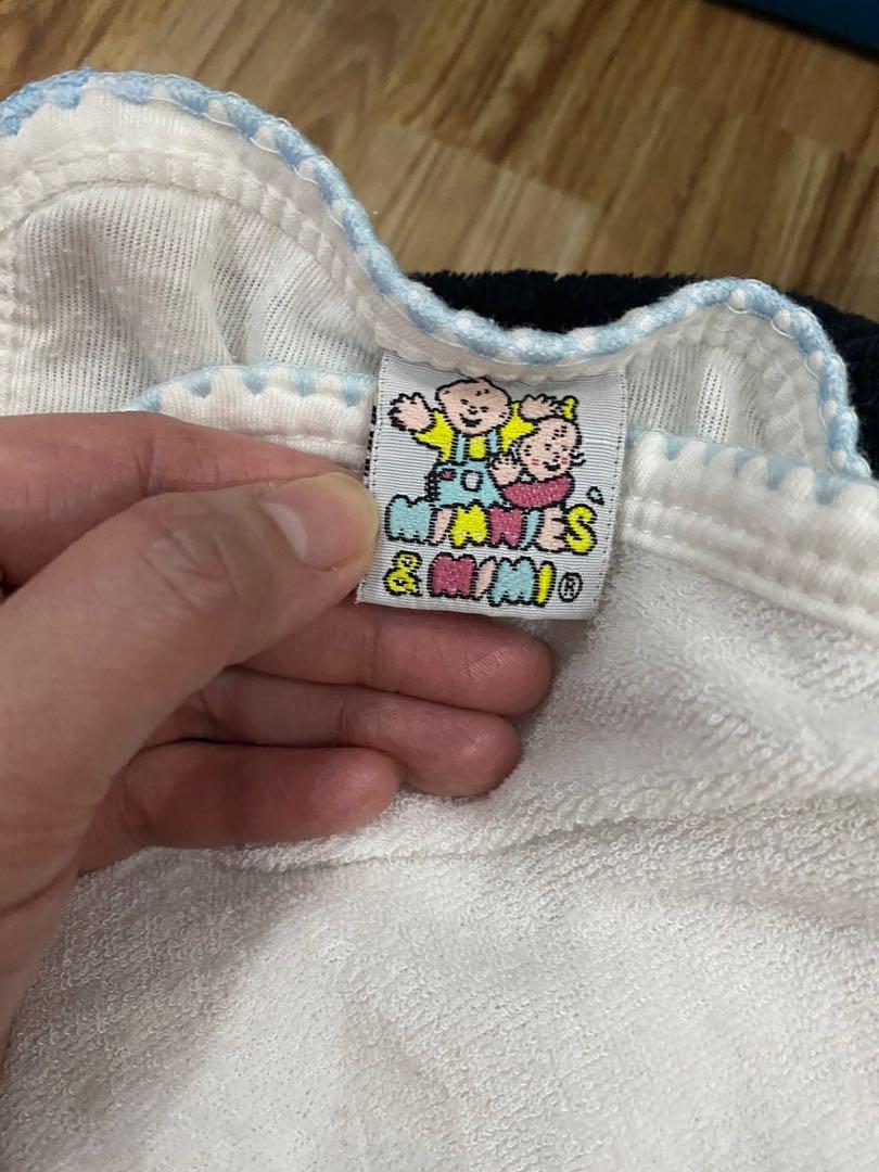 Receiving blanket for newborn (Category: Other Baby Bathing & Changing Needs) located in Manila. Submitted by pre_lovedbydaphne (Listing ID 1157219519, Image 2). Description: 3 blankets for 150 pesos.