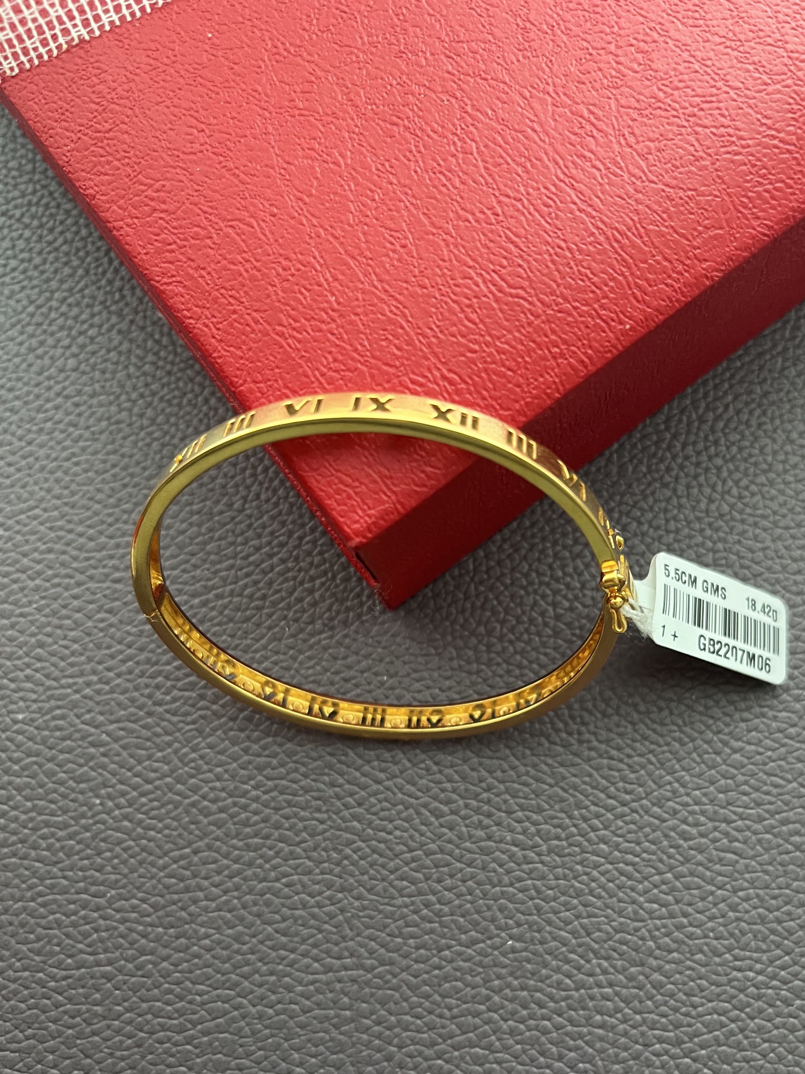 Sk outlet gold bangle