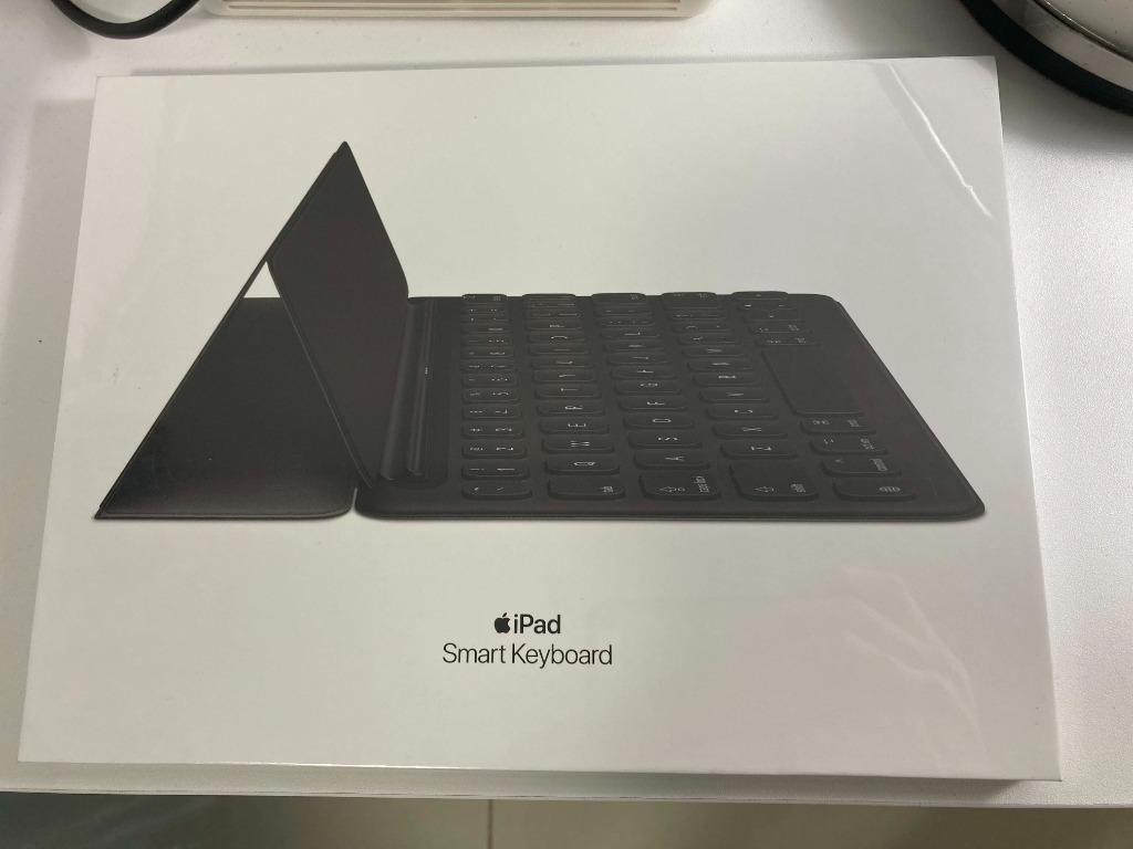 Smart Keyboard for iPad (9th generation) English, Computers & Tech