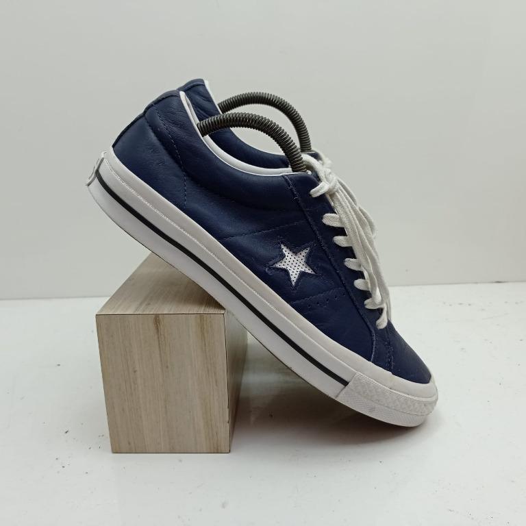 sneakers converse One Star Perforated Leather Low Top Fesyen Pria