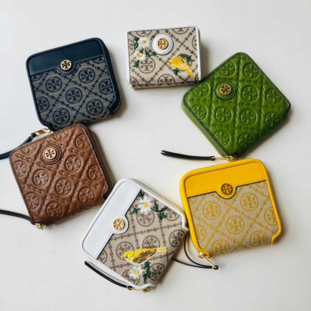 Tory Burch T Monogram bifold wallet, Women's Fashion, Bags & Wallets,  Wallets & Card holders on Carousell