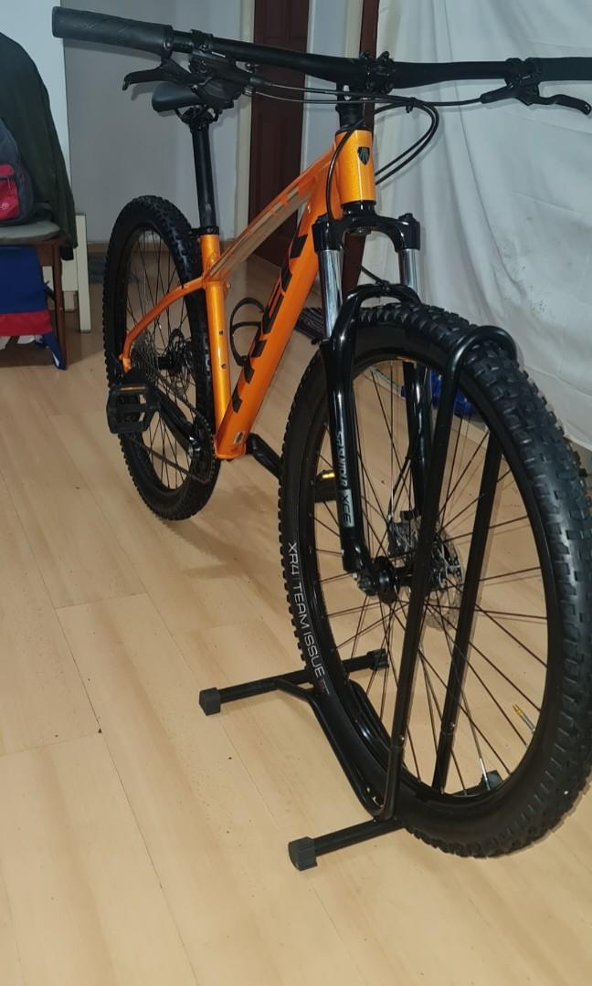 Trek marlin hotsell naranja