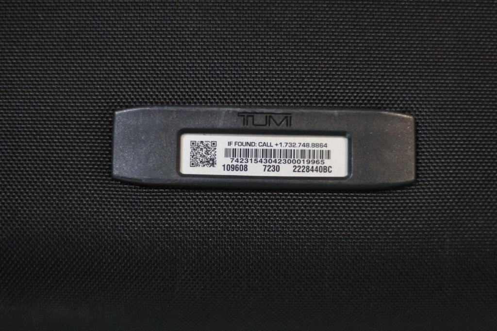 Tumi 2228440BC Alpha Bravo Merge Wheeled Duffel Carry On / cabin bag