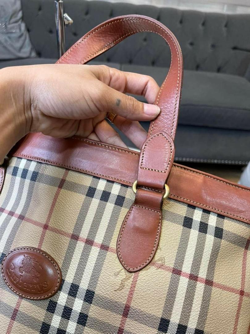 Burberry Vintage Nova Check handbag with 3 compartments Brown