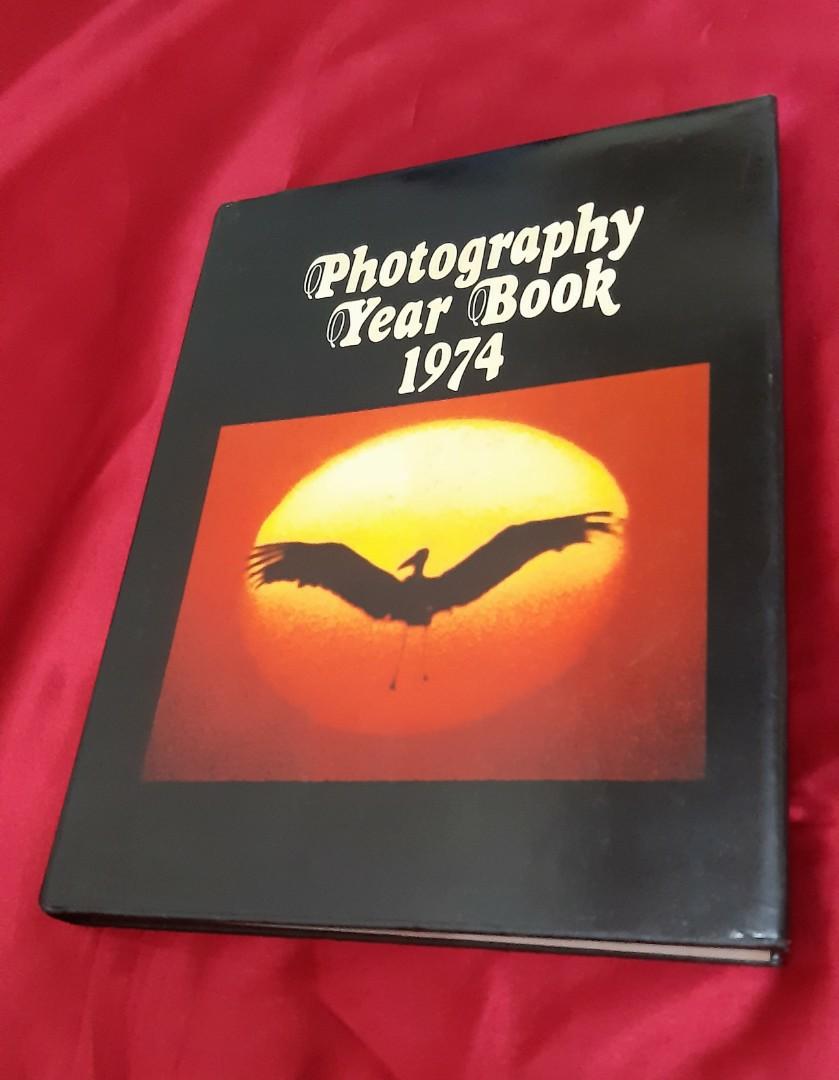 Vintage PHOTOGRAPHY 1974 & 1975 YEAR Books Collectible x2, Hobbies