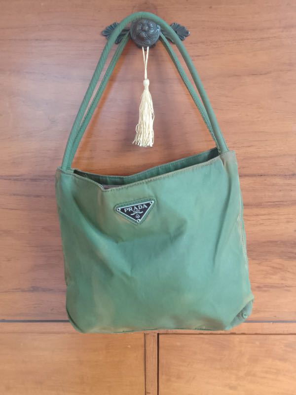 Vintage Prada Bag, Barang Mewah, Tas 